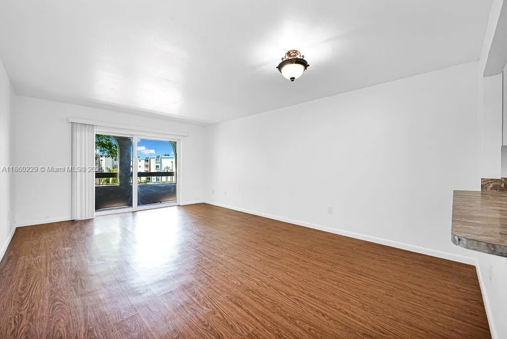 7720 Camino Real, #E-311