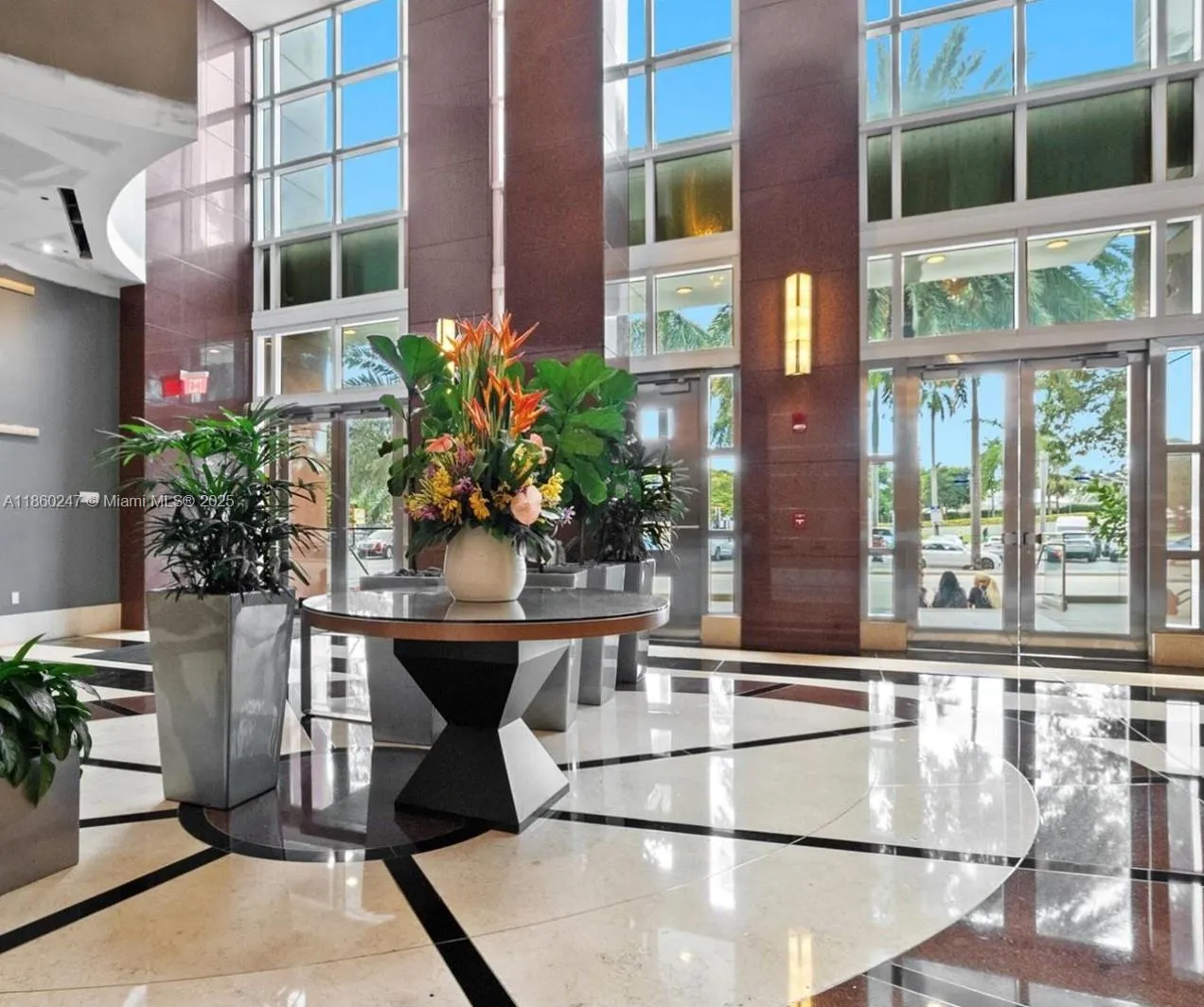 244 Biscayne Blvd, #440