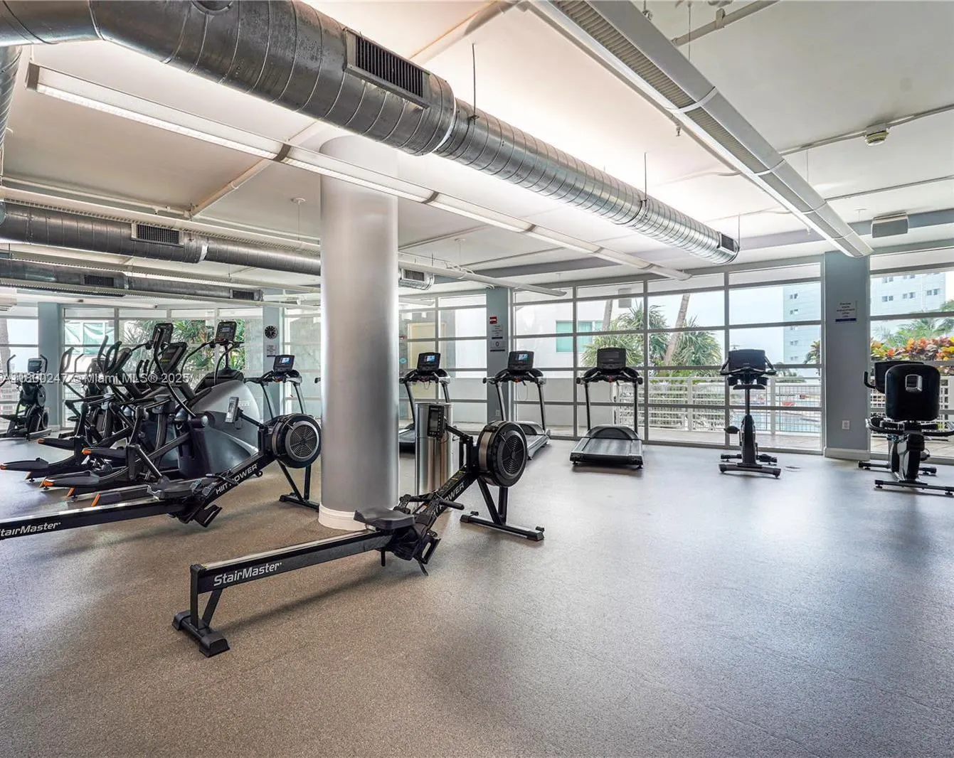 244 Biscayne Blvd, #440