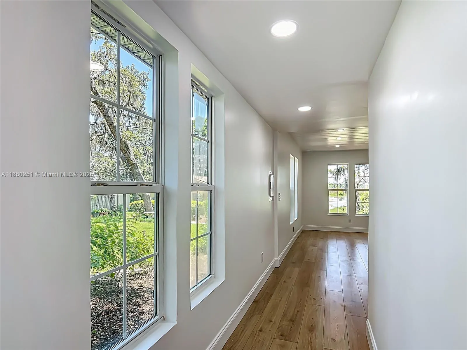 8781 S LAKESHORE DR FLORAL CITY