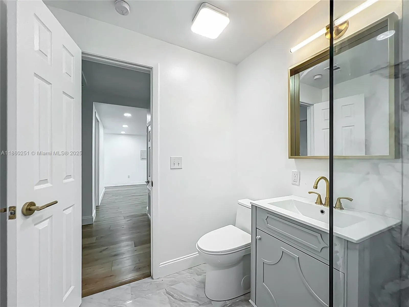 8781 S LAKESHORE DR FLORAL CITY
