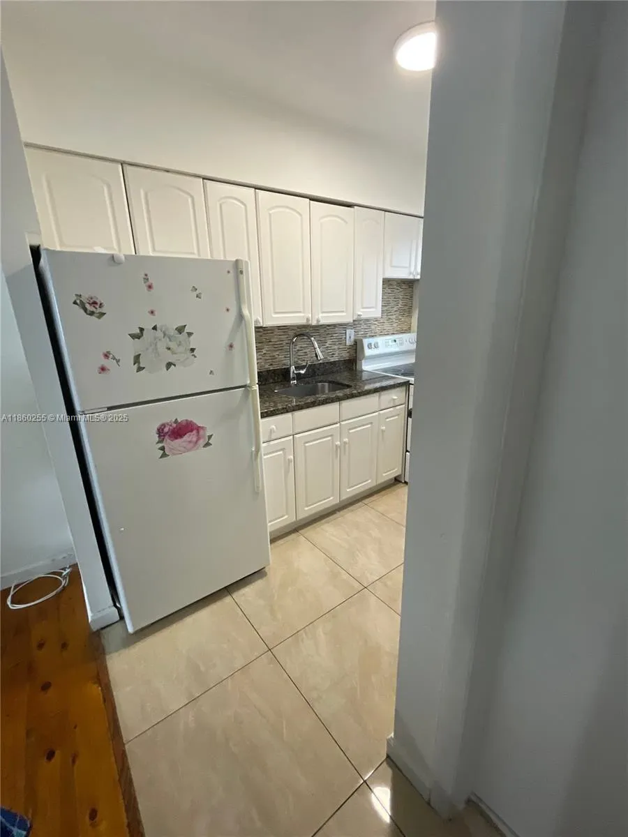 1611 West Ave, #12A