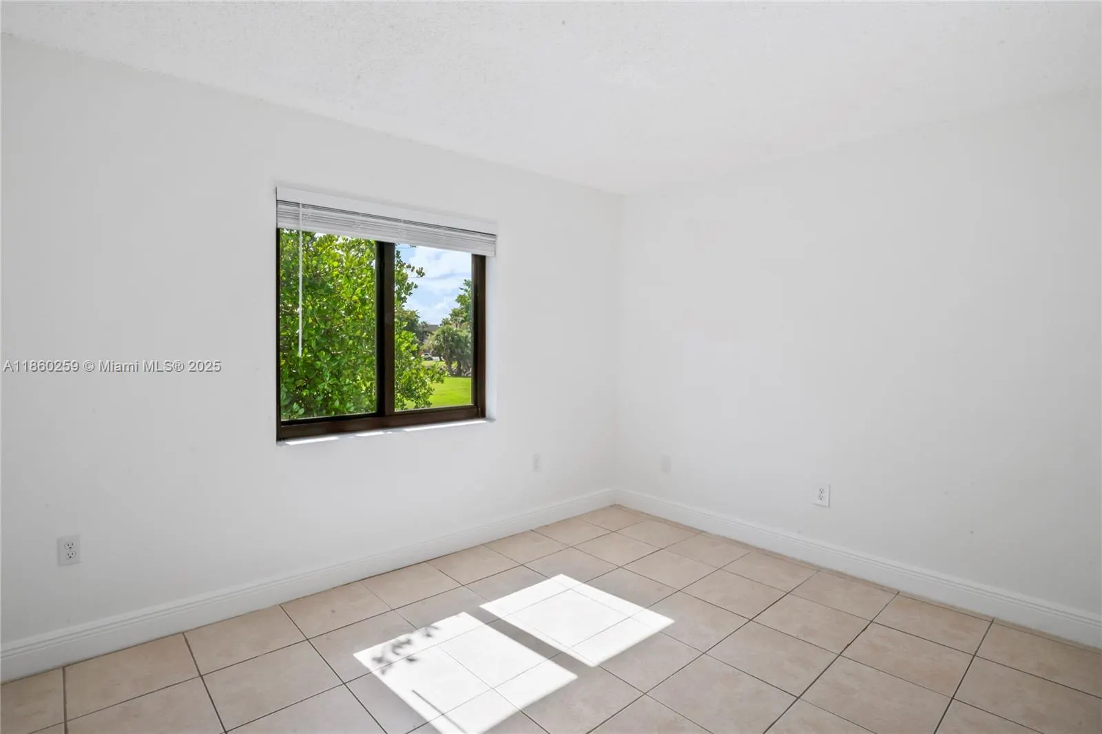 11098 SW 107th St, #110