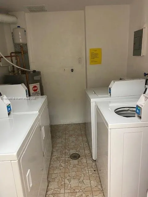 215 SE 3rd Ave, #305A