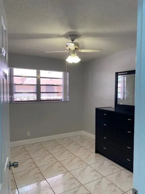 215 SE 3rd Ave, #305A