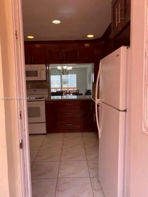 215 SE 3rd Ave, #305A