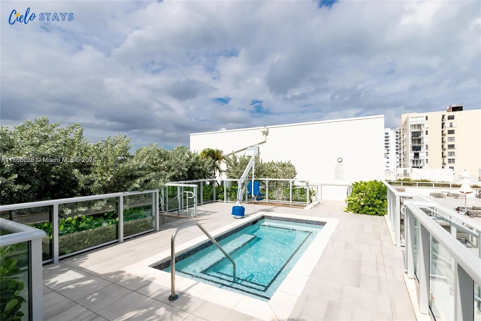 777 N Ocean Dr, #S409