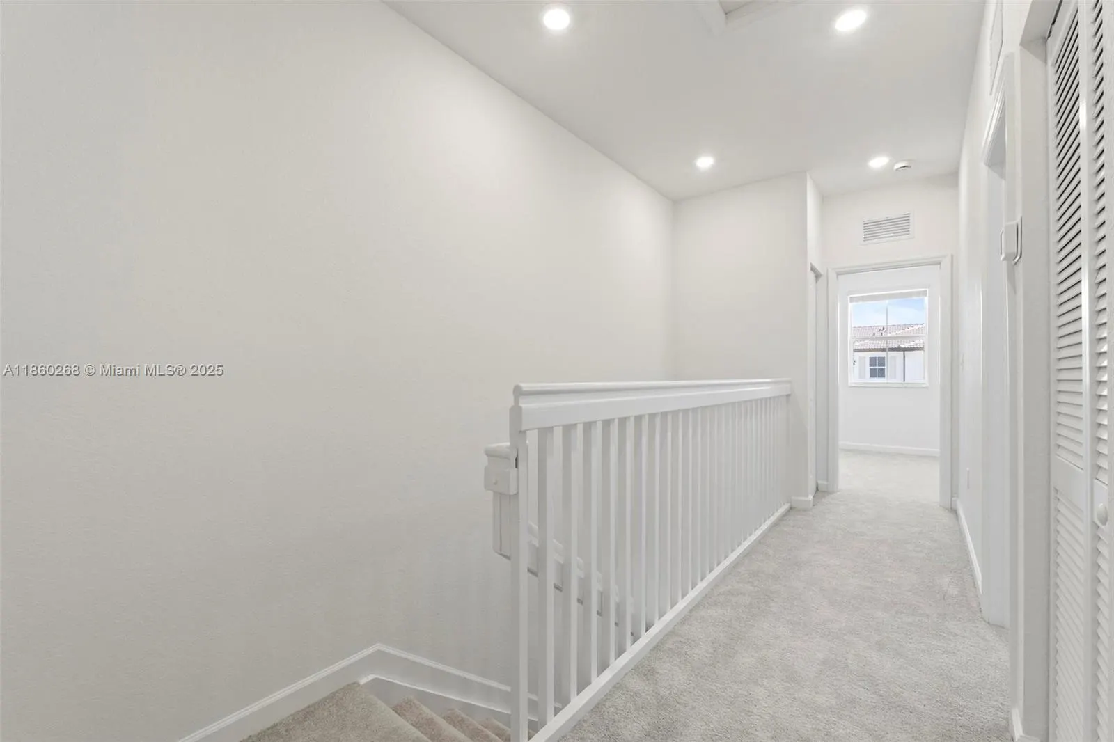 2656 SE 28th St, #2656