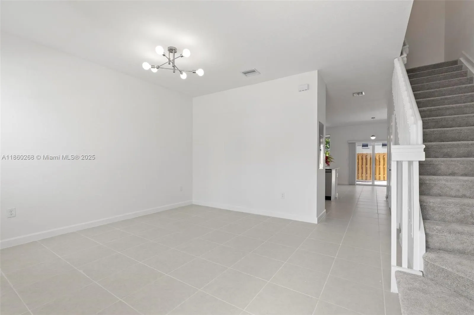 2656 SE 28th St, #2656