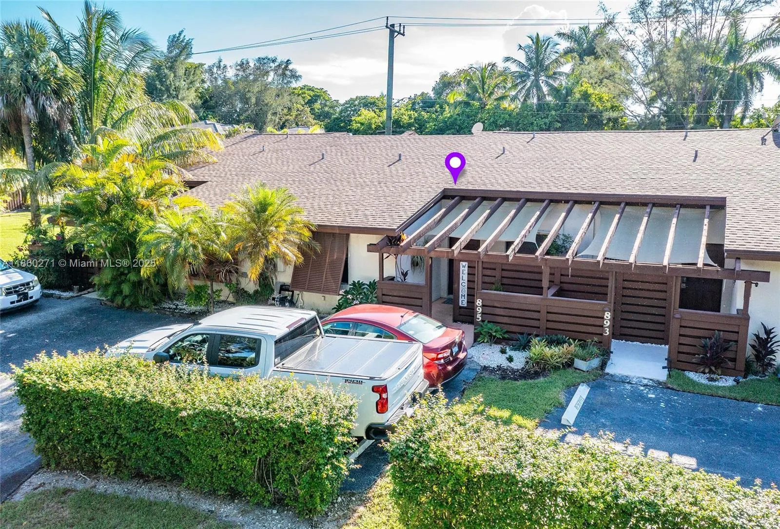 895 SW 120th Way