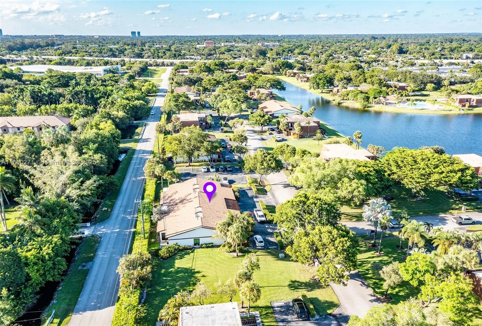 895 SW 120th Way