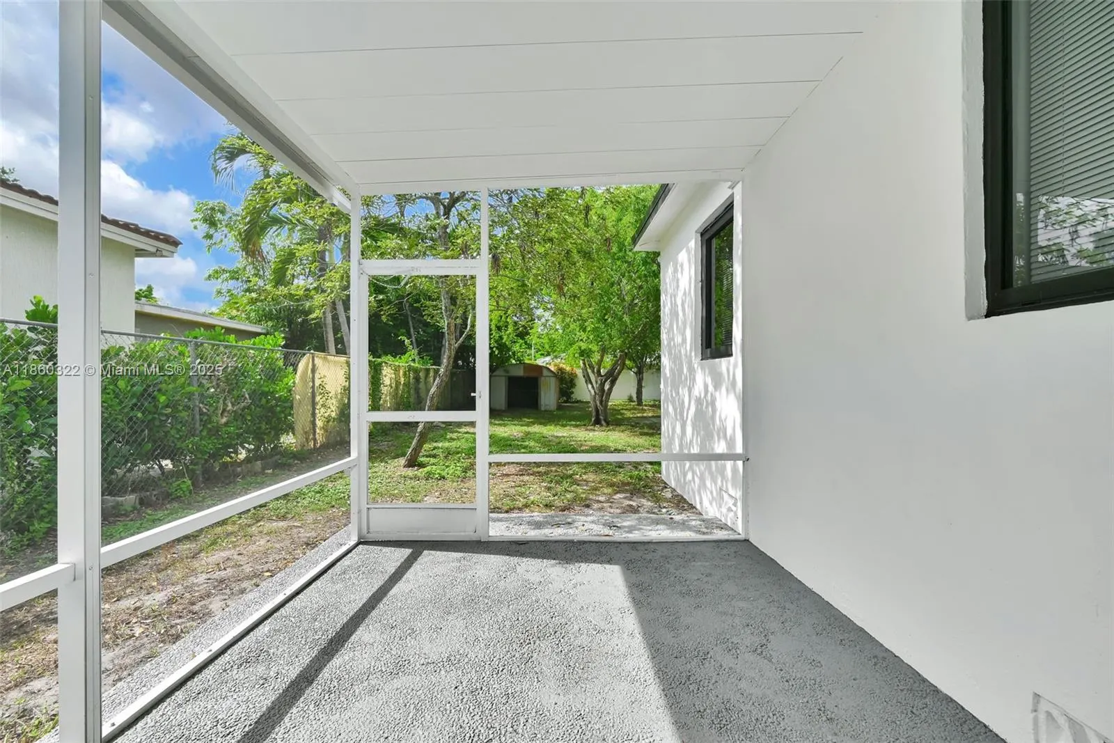 82 NE 117th St