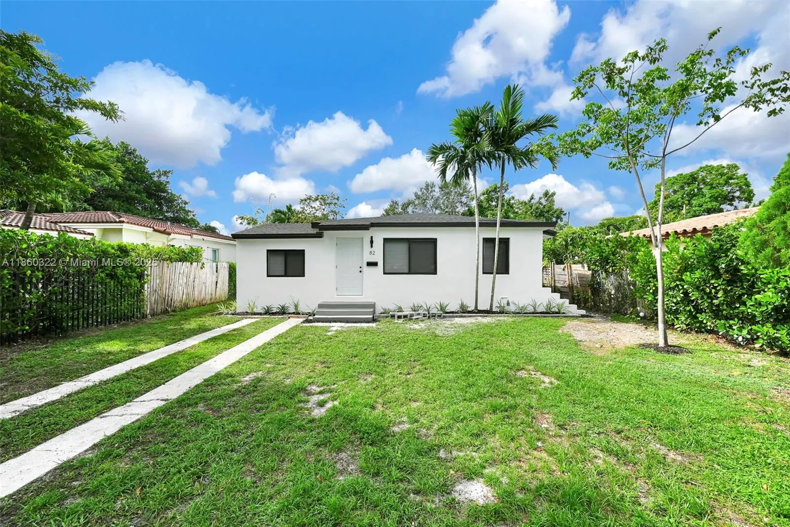 82 NE 117th St