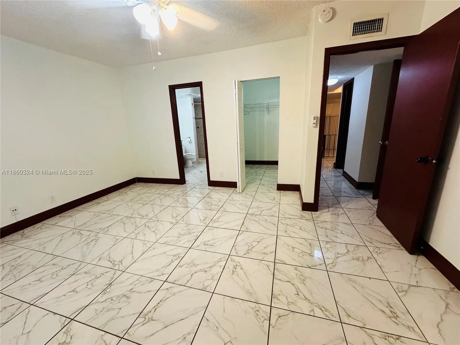 4850 SW 63rd Ter, #323