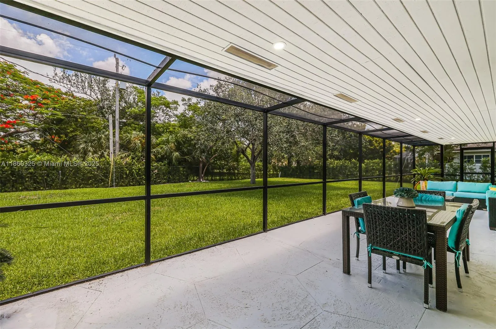 17460 SW 85th Ave
