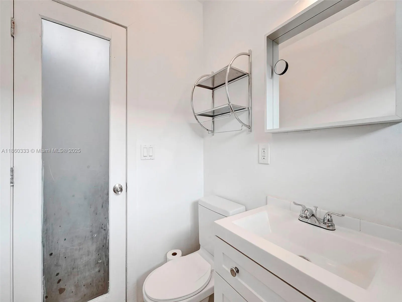 745 13th St, #14