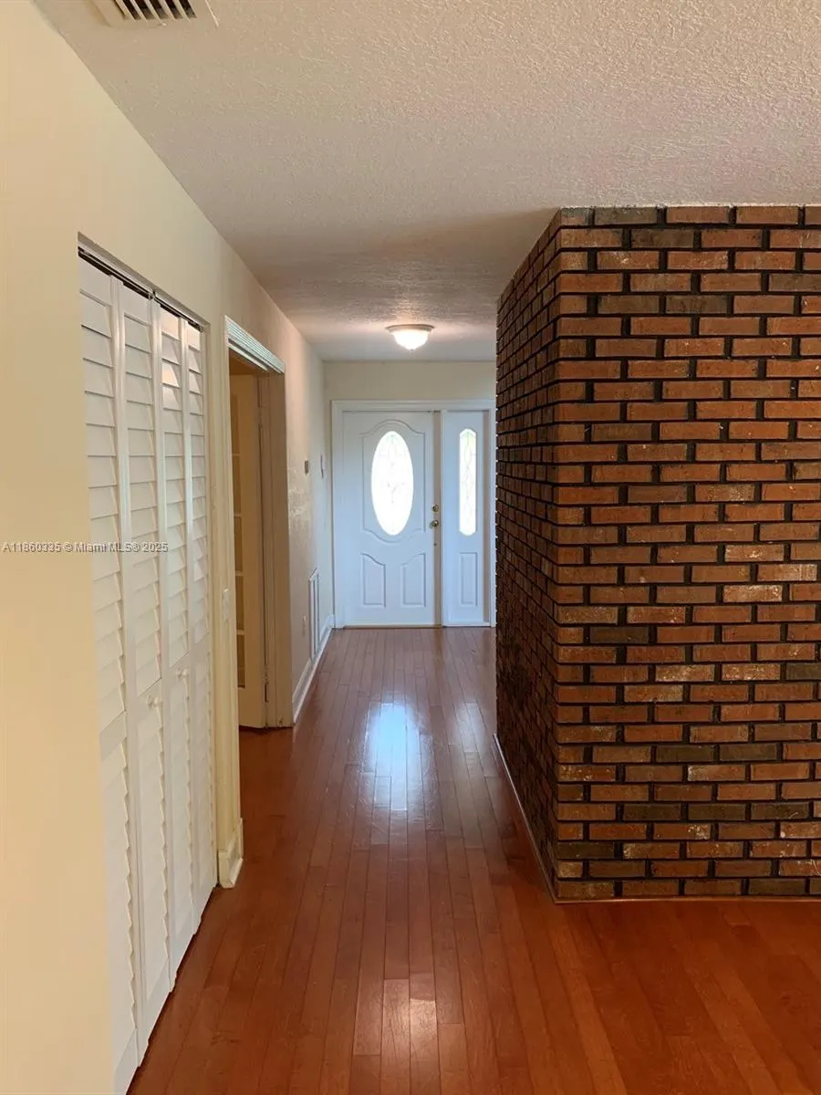 13235 SW 104th Ter