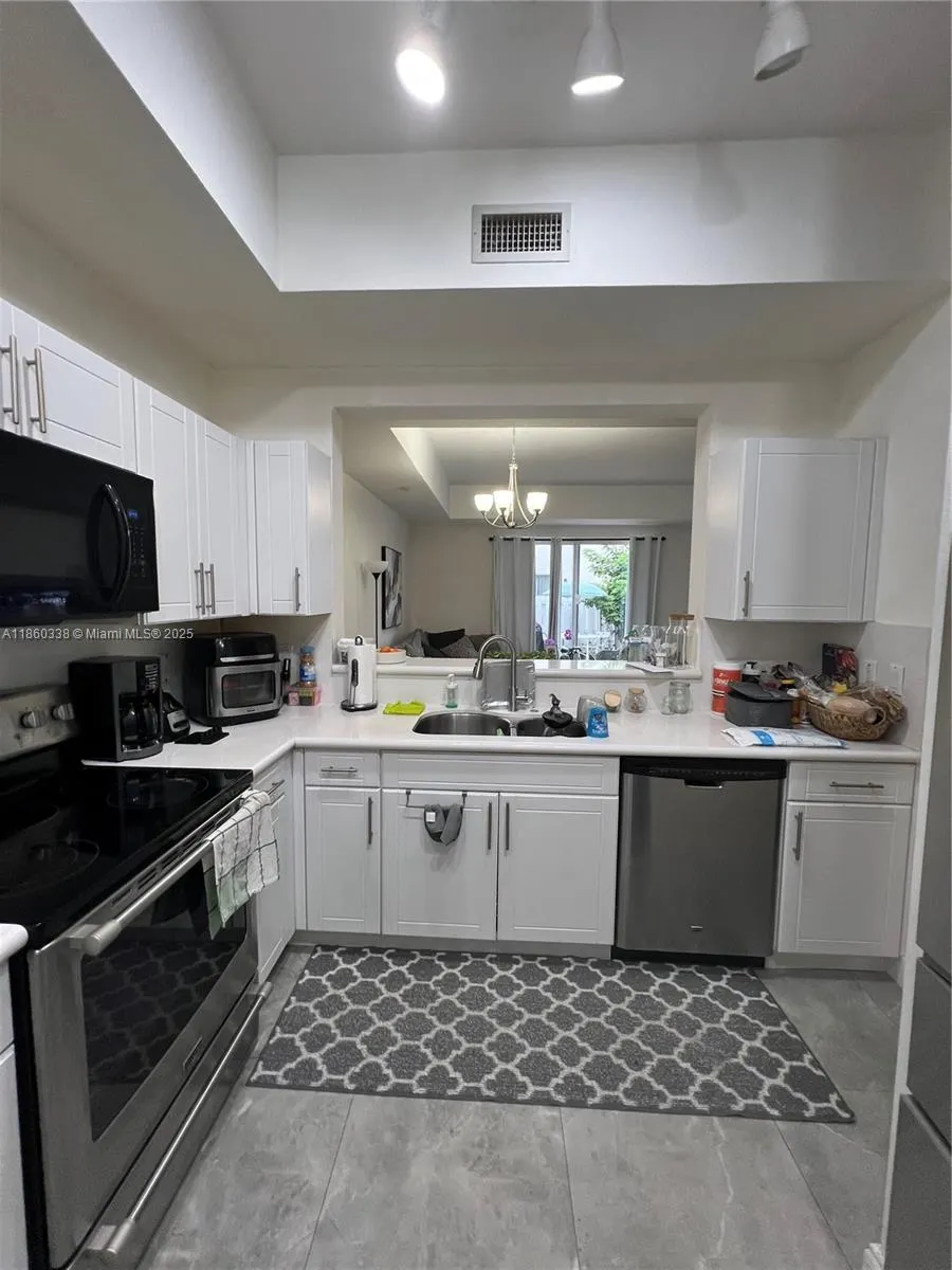 4377 NW 110th Ave