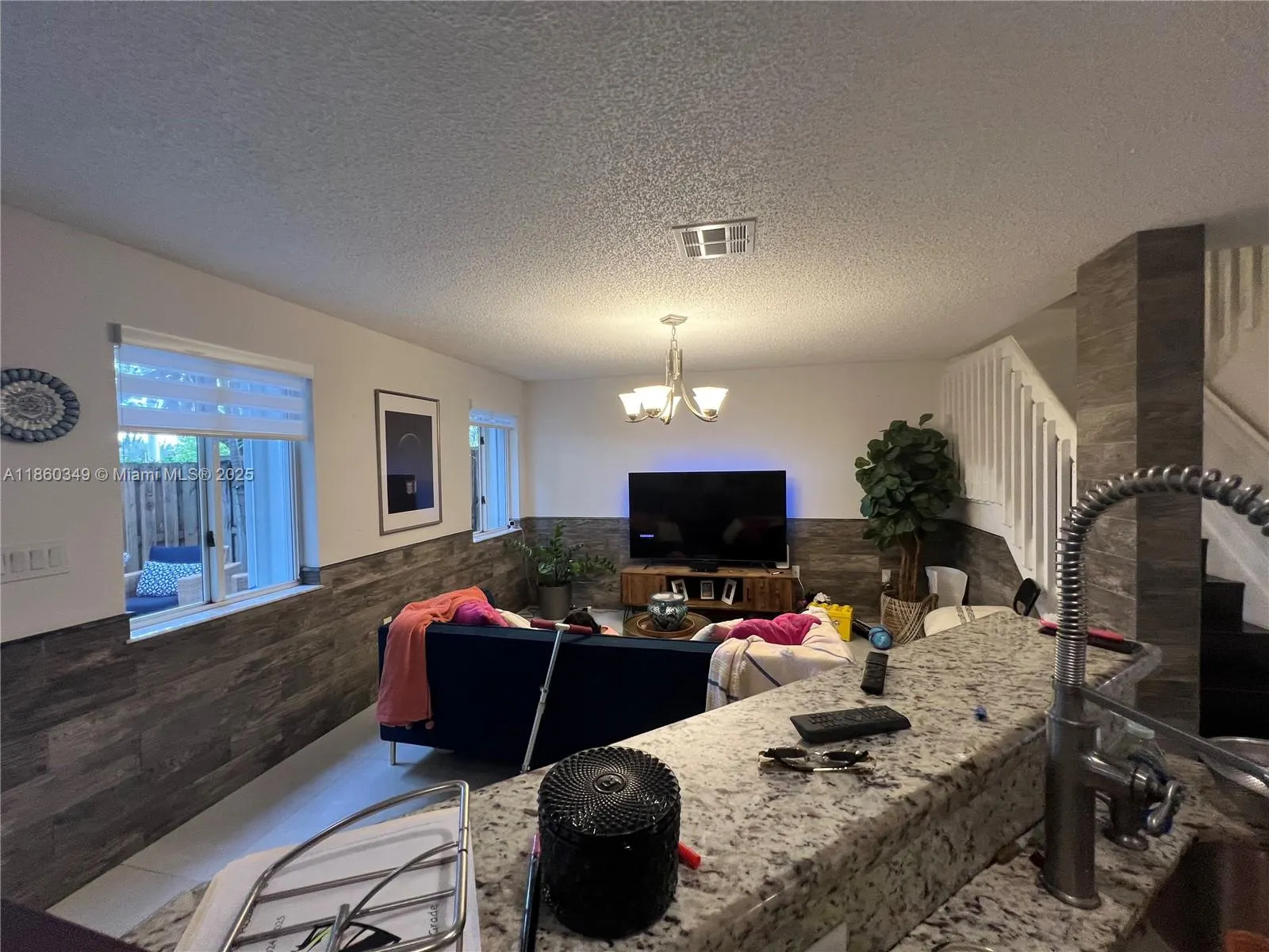 11612 NW 50th Ter