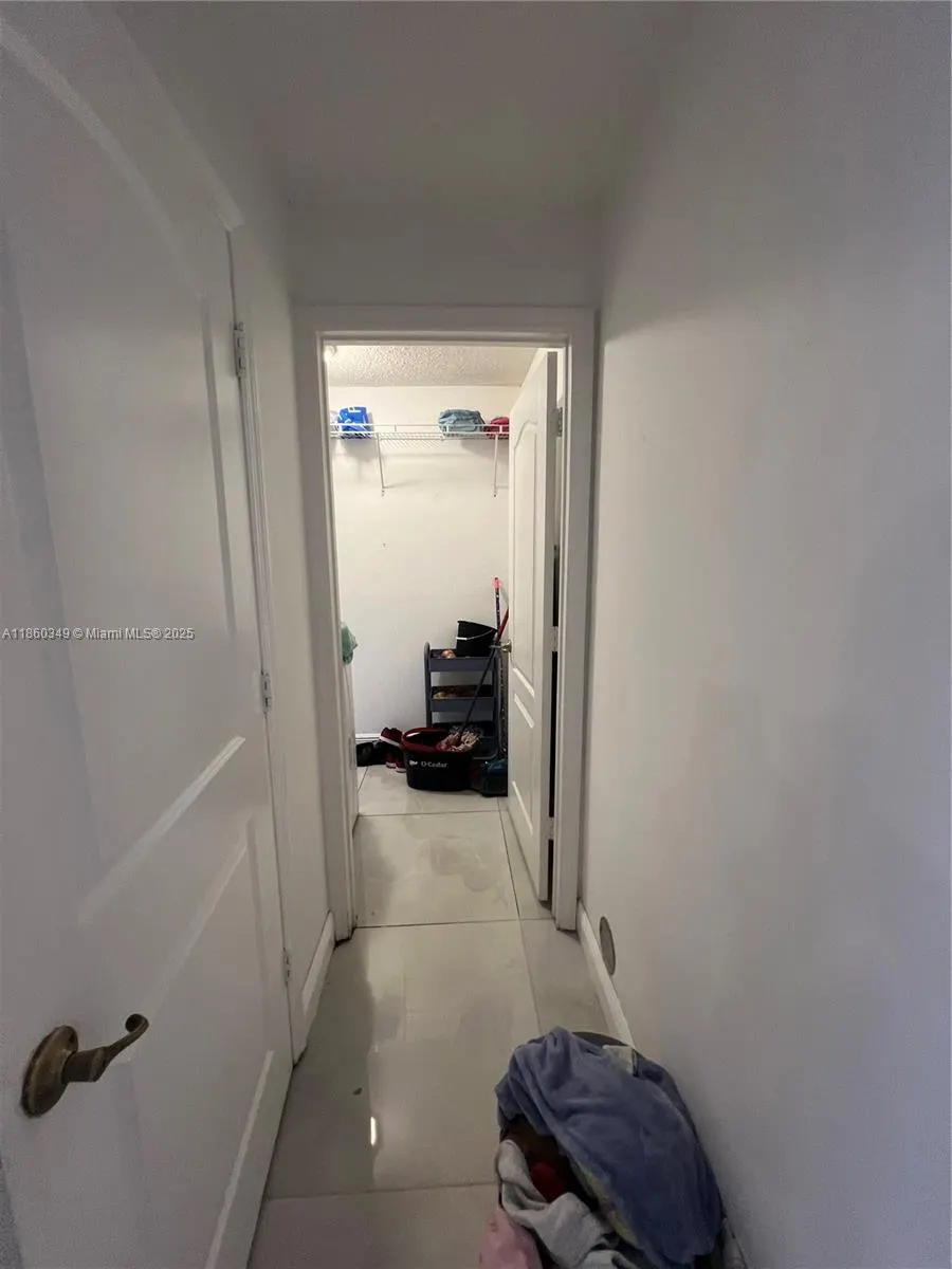 11612 NW 50th Ter