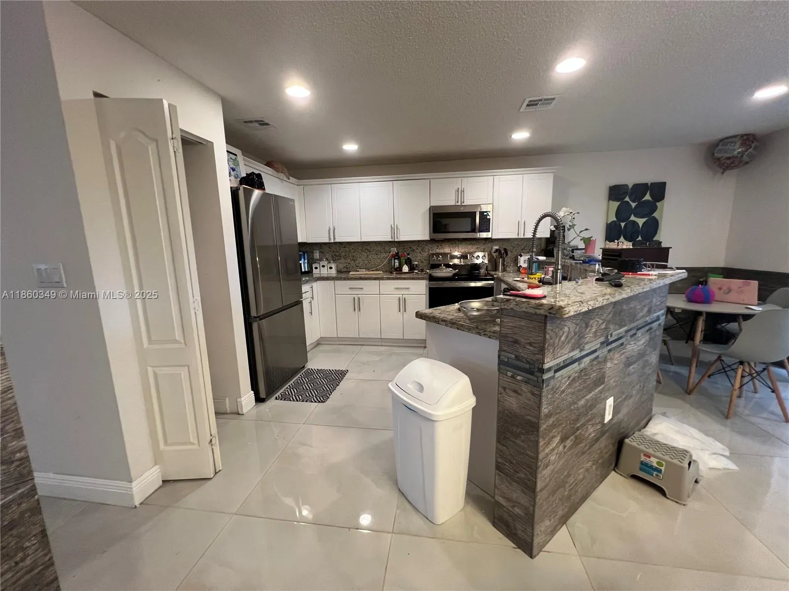 11612 NW 50th Ter