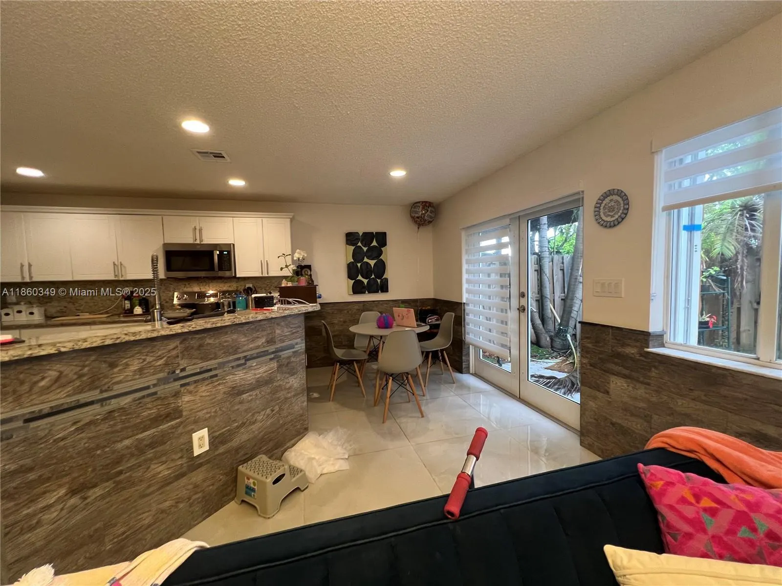 11612 NW 50th Ter