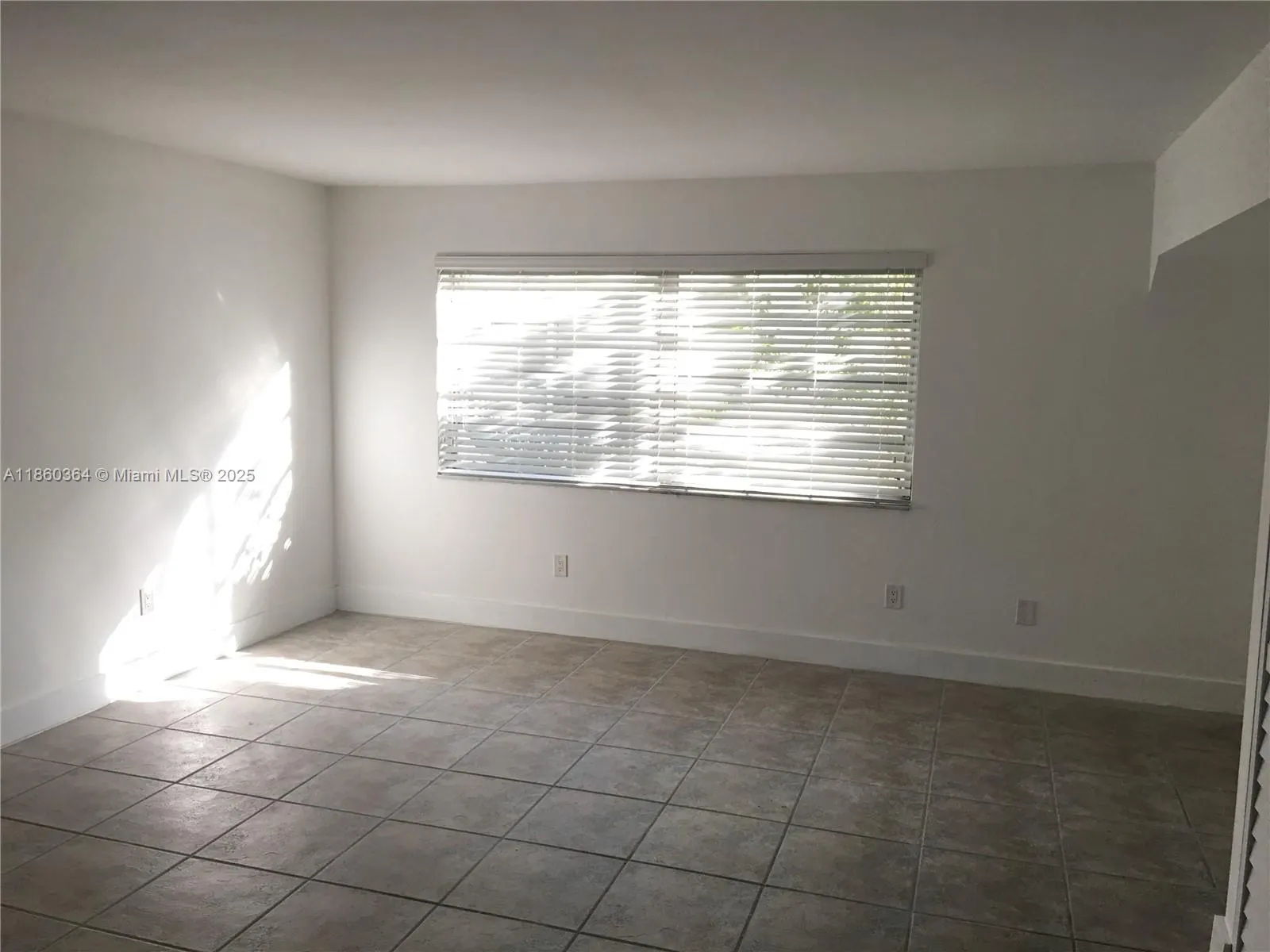 1606 SALZEDO ST, #3