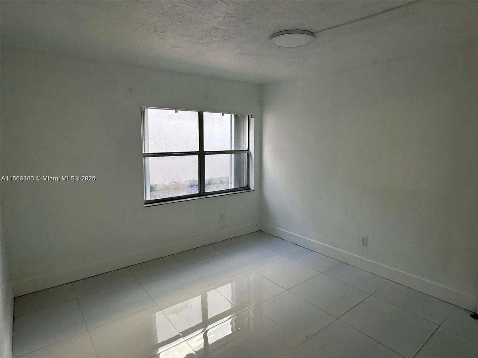 5505 NW 7th St, #W112