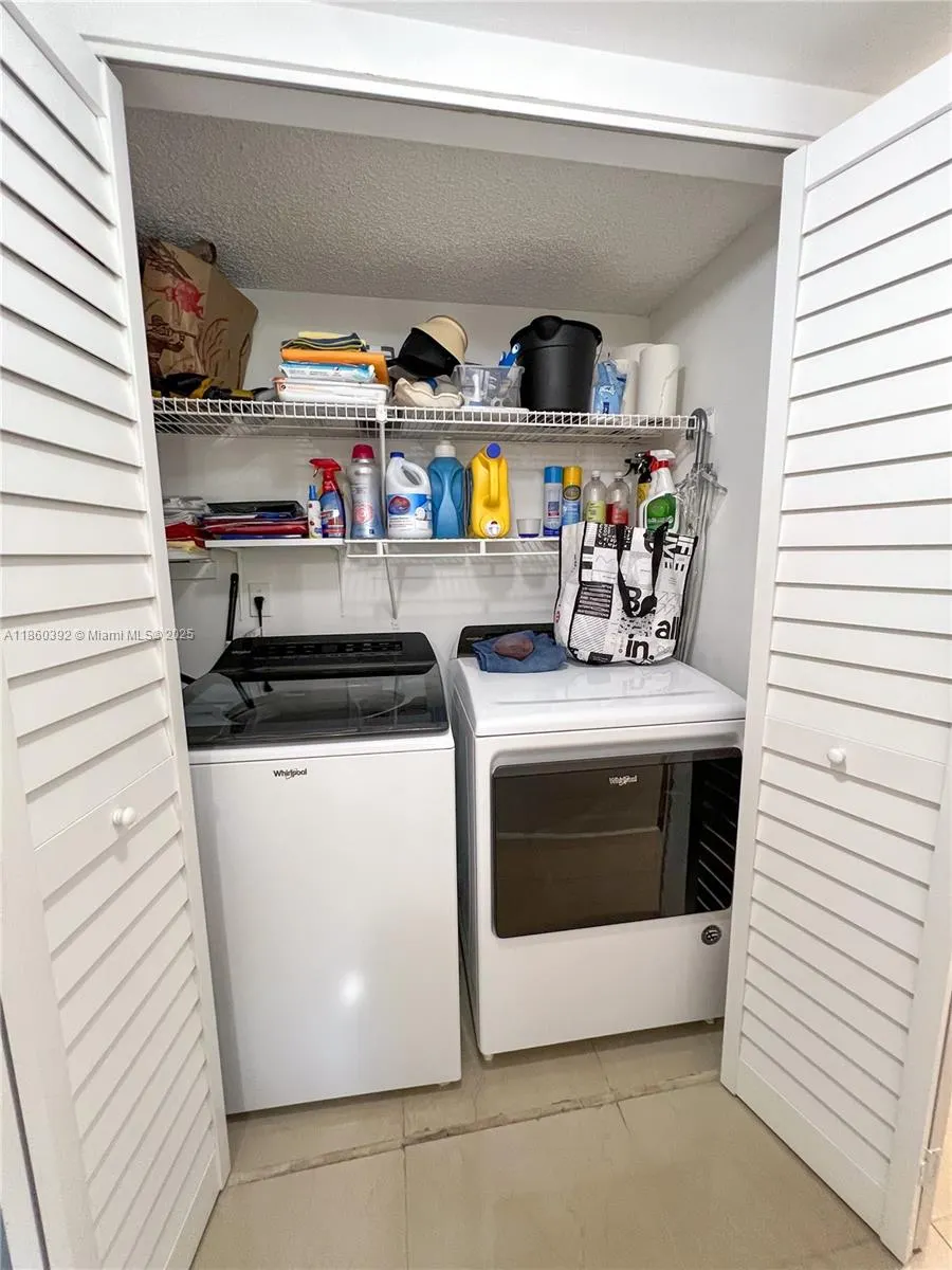 15821 SW 104th Ter, #203