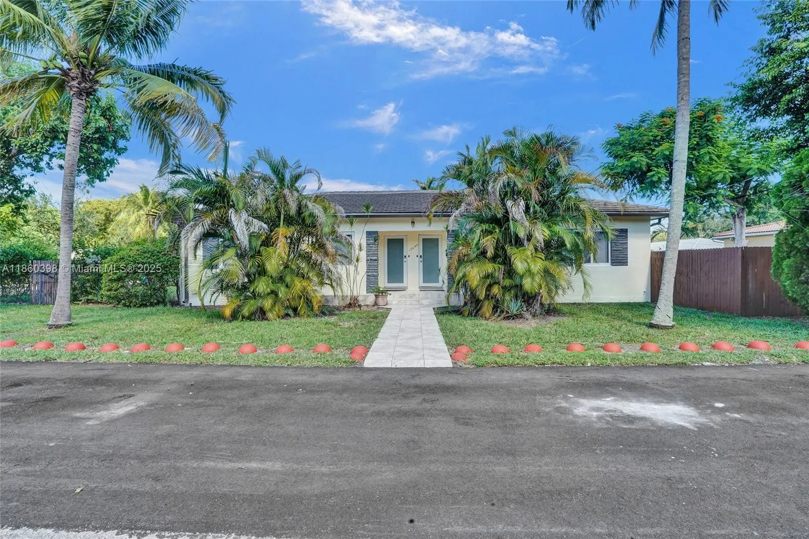 12055 NE 9th Ave, #2