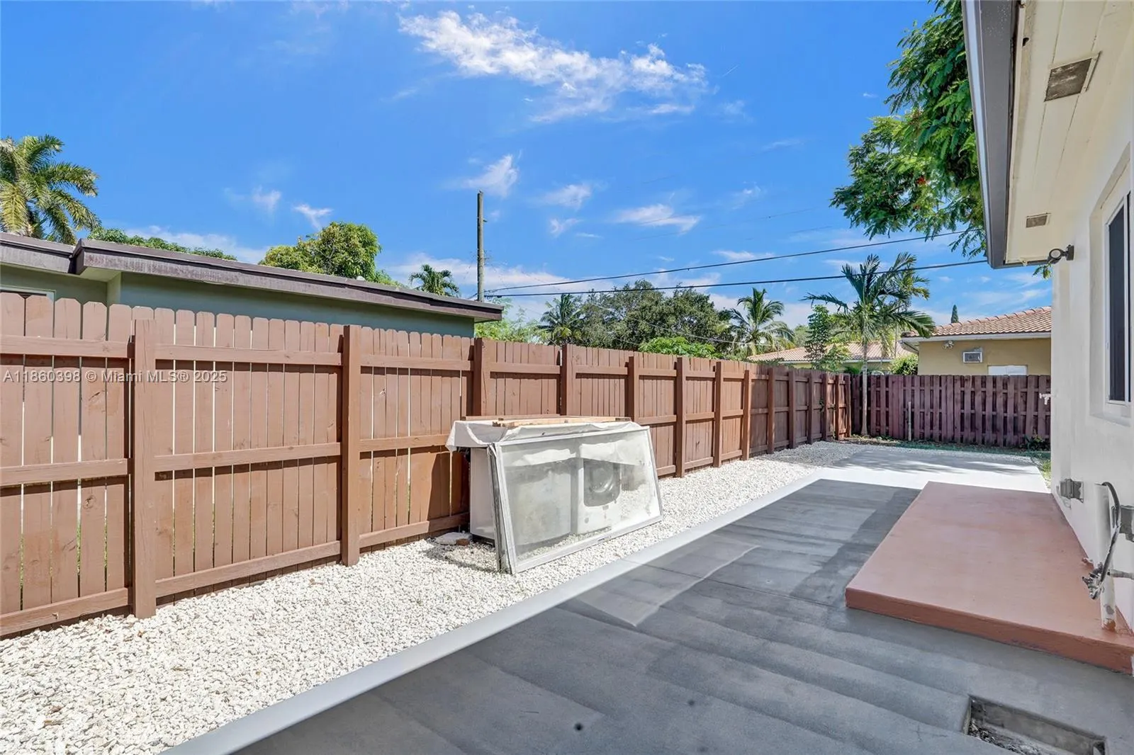 12055 NE 9th Ave, #2