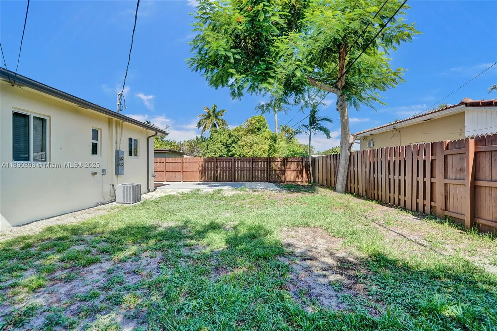 12055 NE 9th Ave, #2
