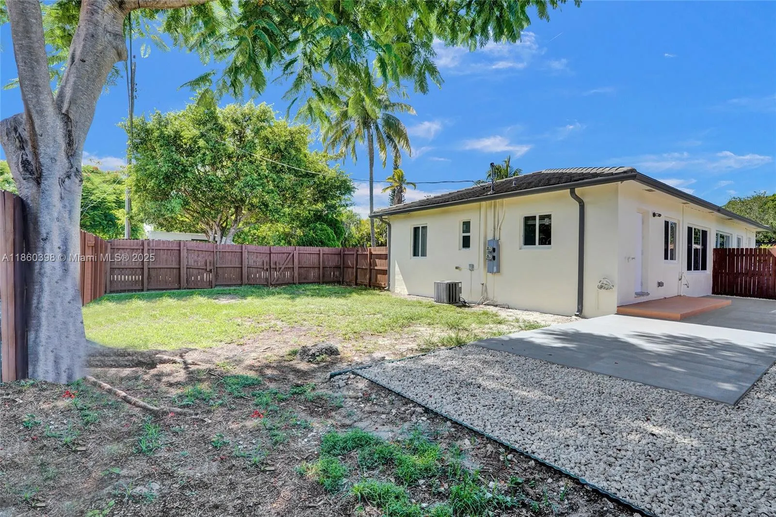 12055 NE 9th Ave, #2
