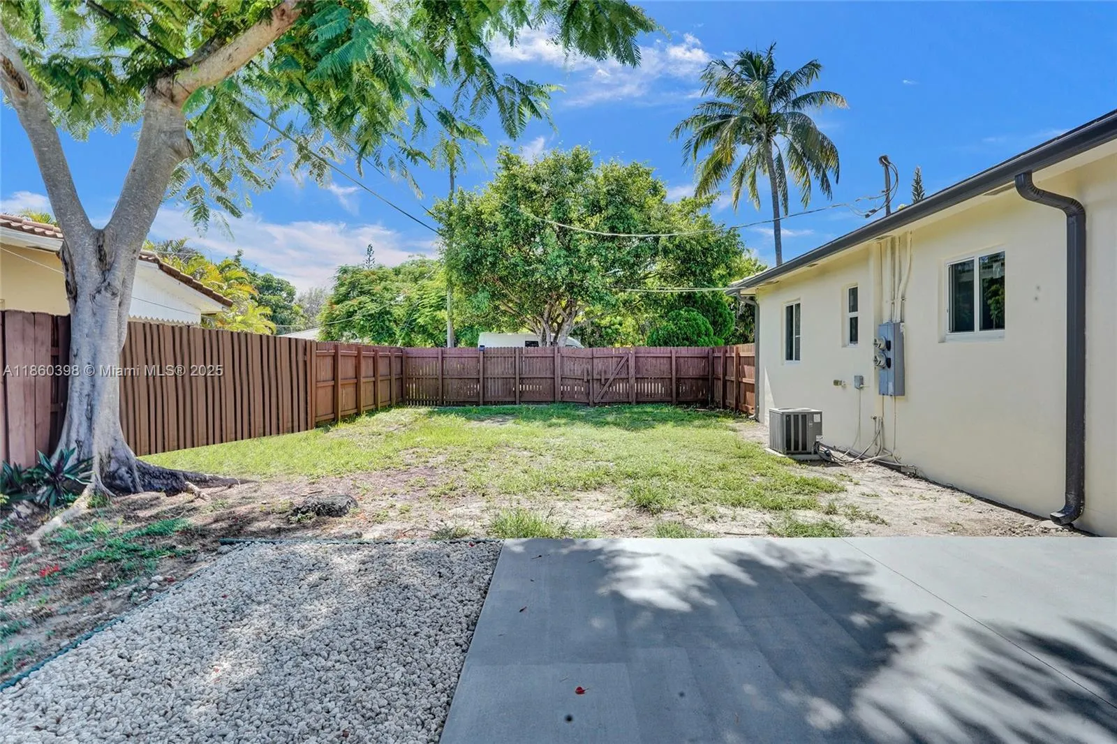 12055 NE 9th Ave, #2
