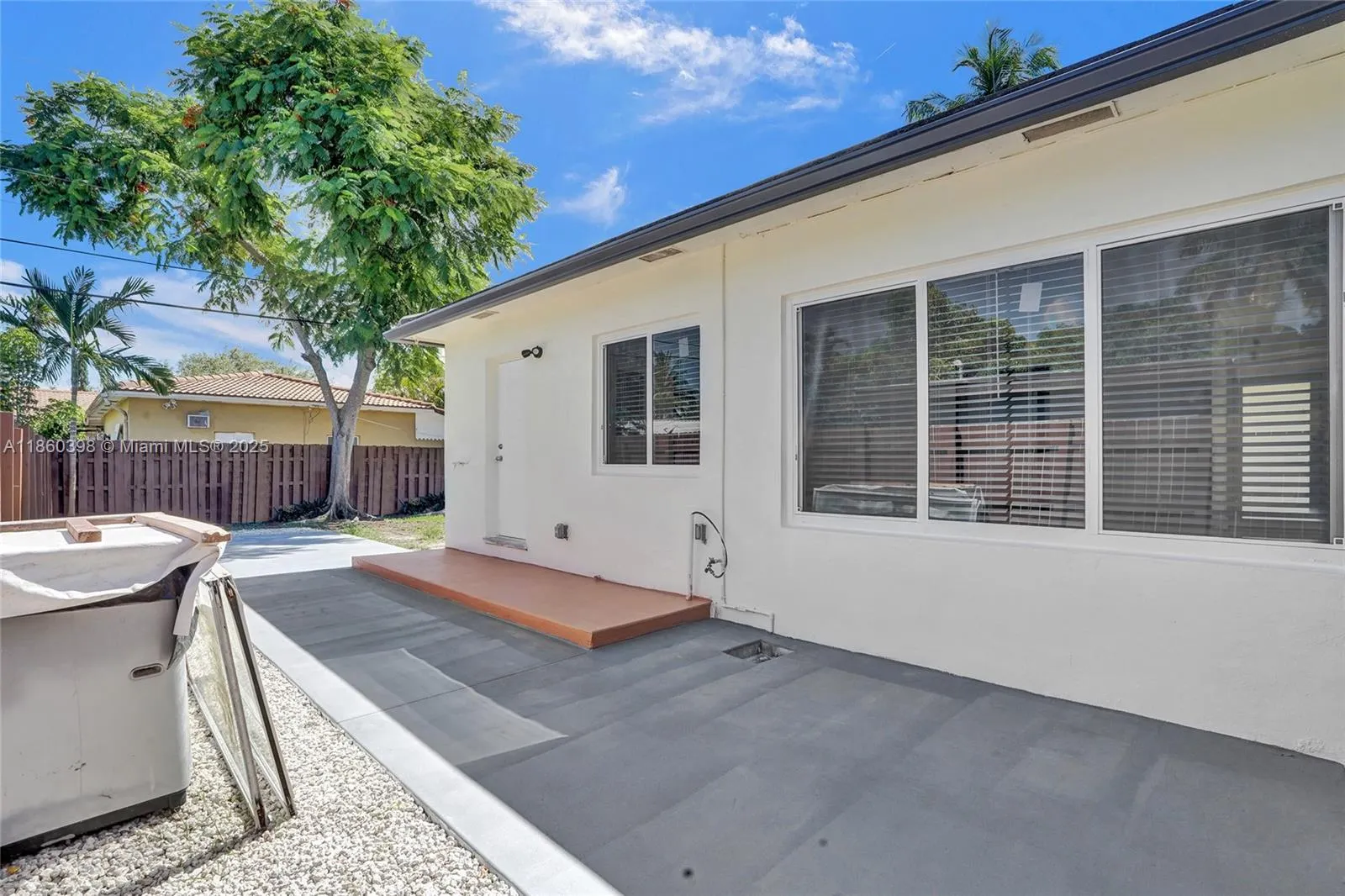 12055 NE 9th Ave, #2