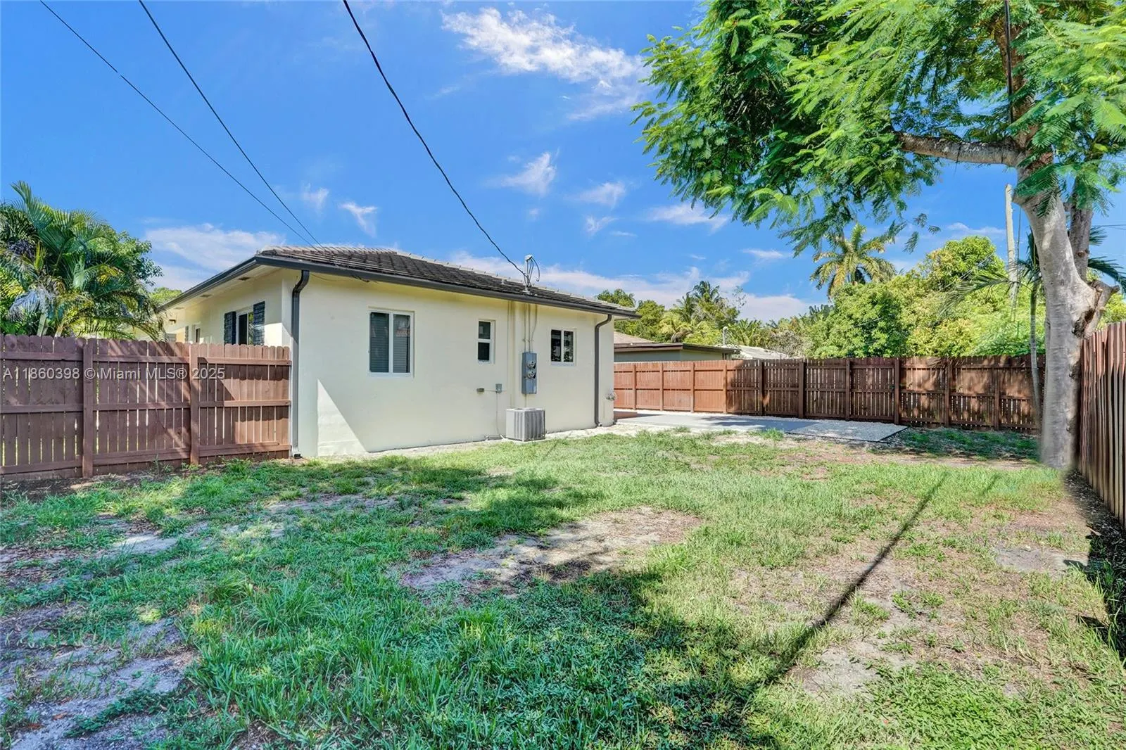 12055 NE 9th Ave, #2