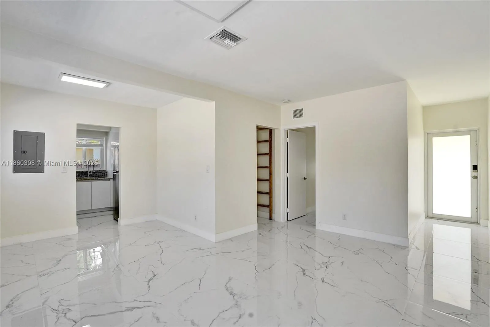 12055 NE 9th Ave, #2