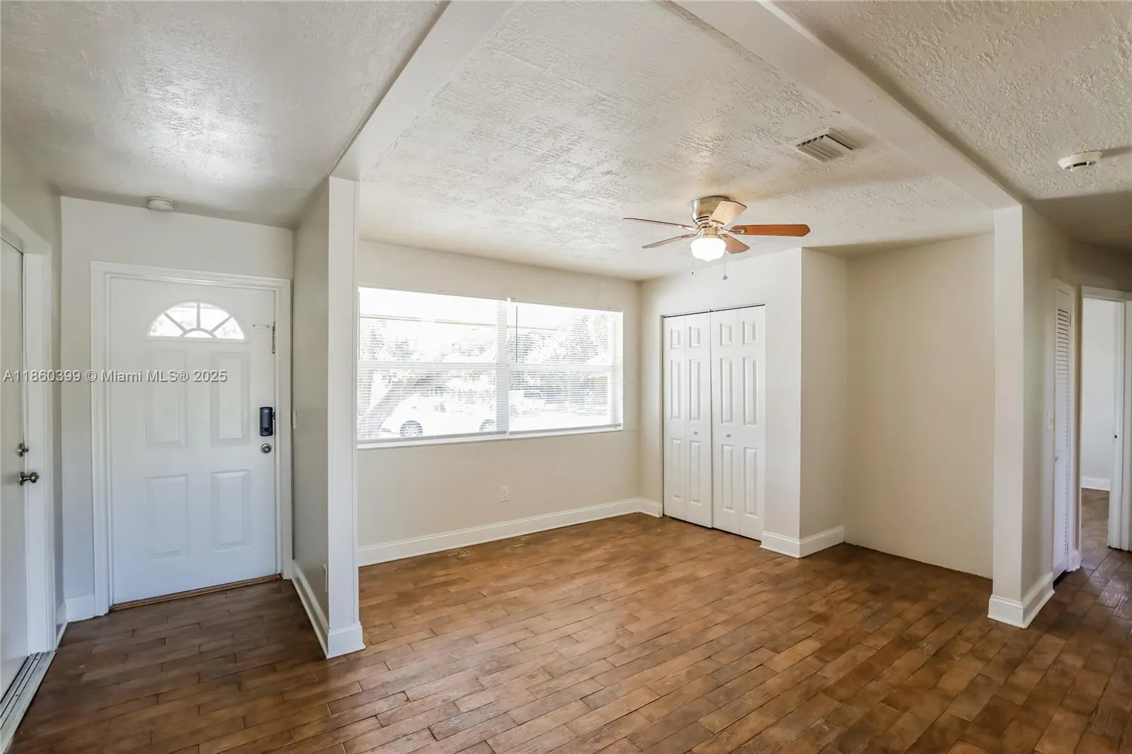 6648 Osborne Dr