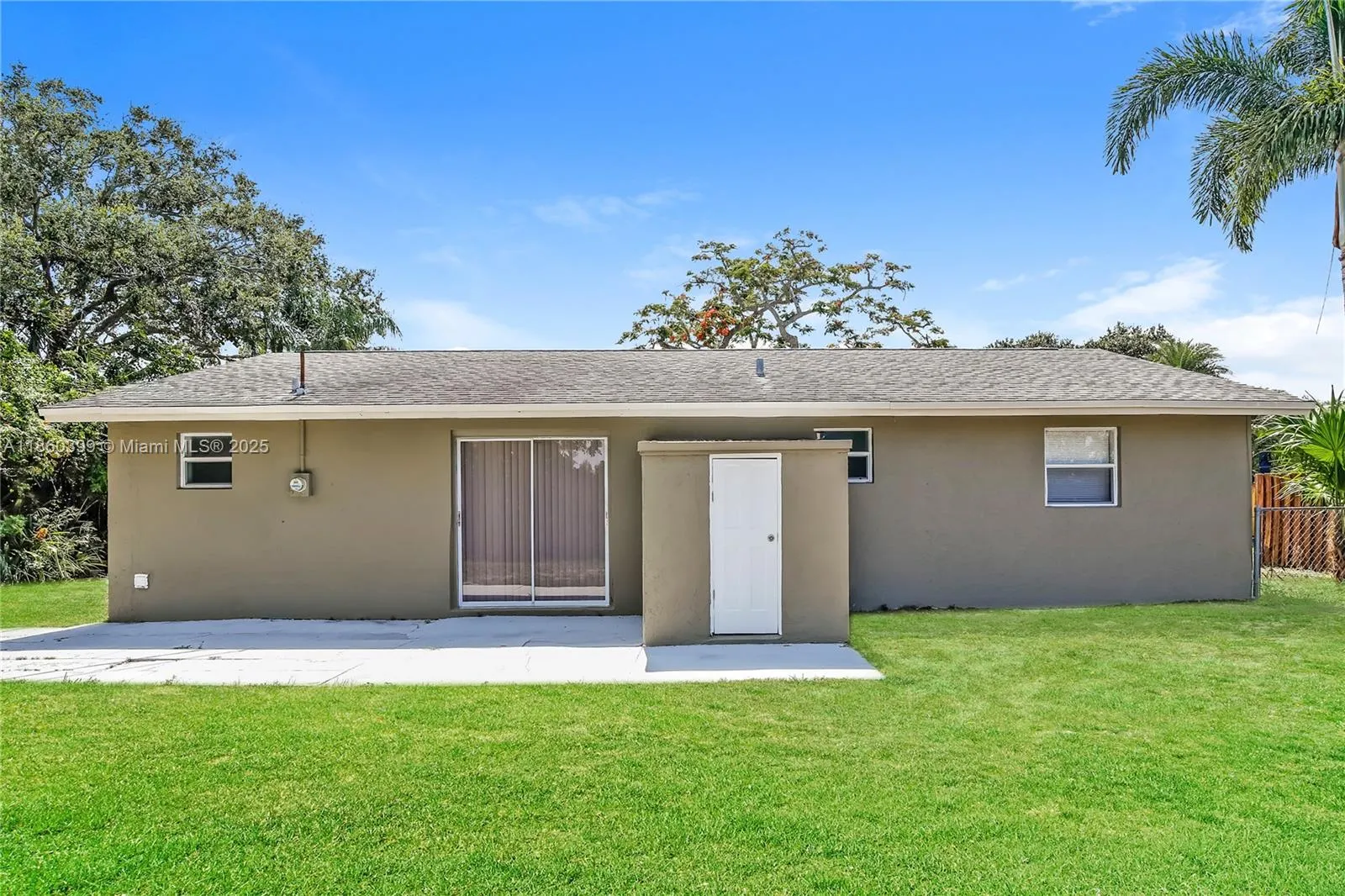 6648 Osborne Dr