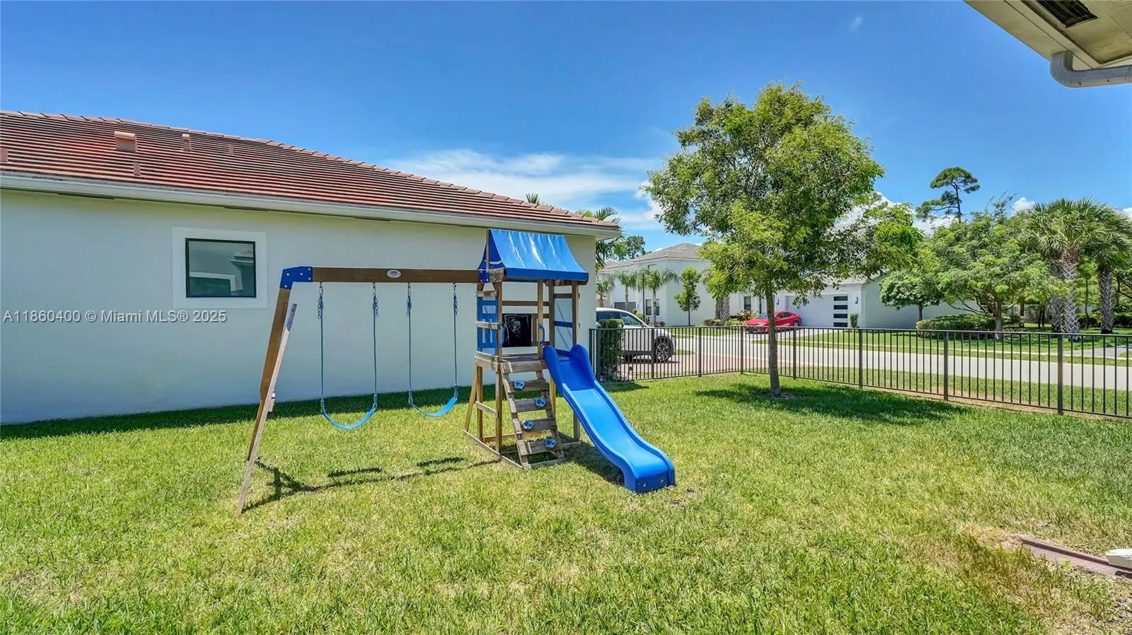 7349 Stella Ln