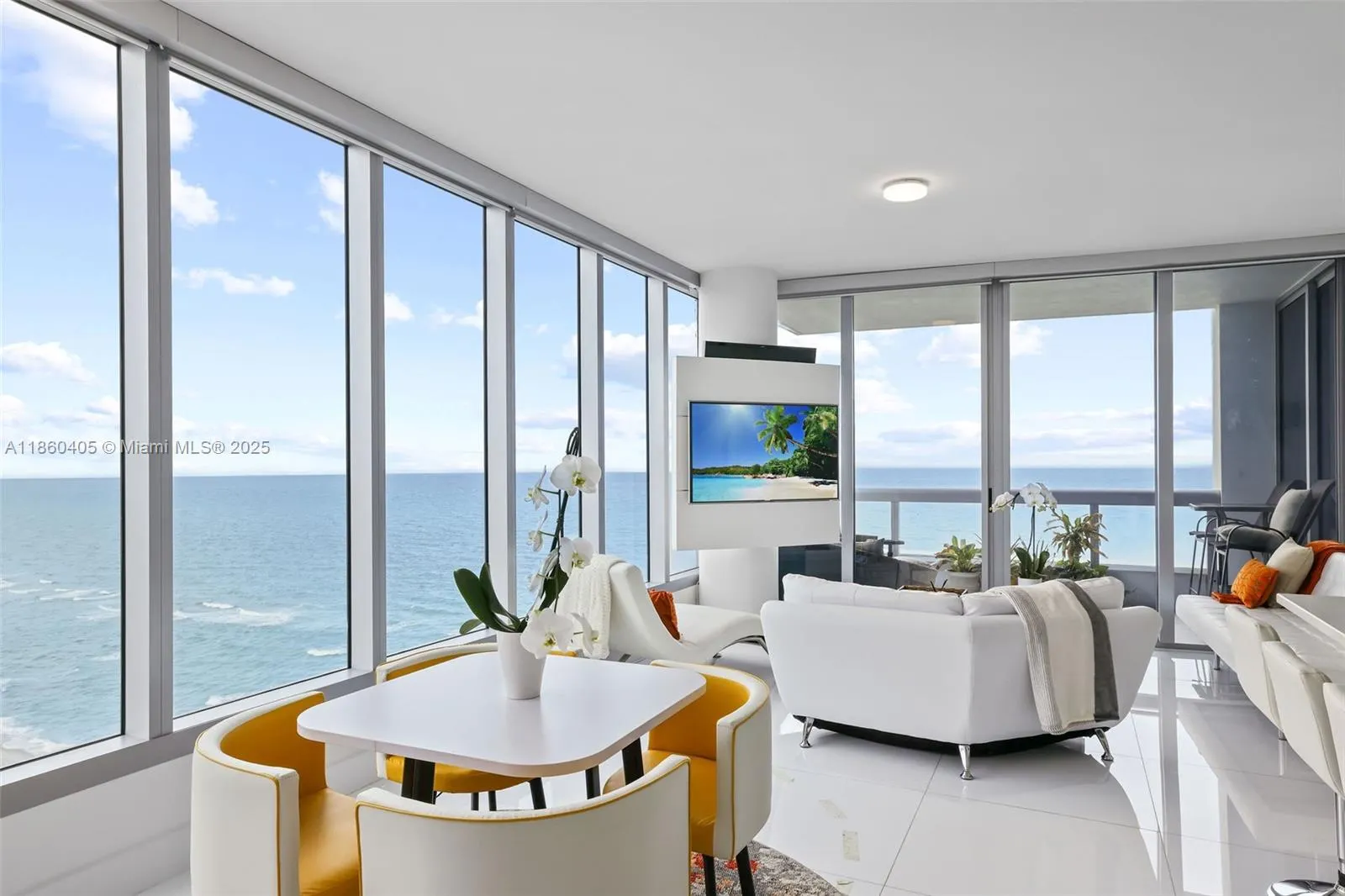 6899 Collins Ave, #1905