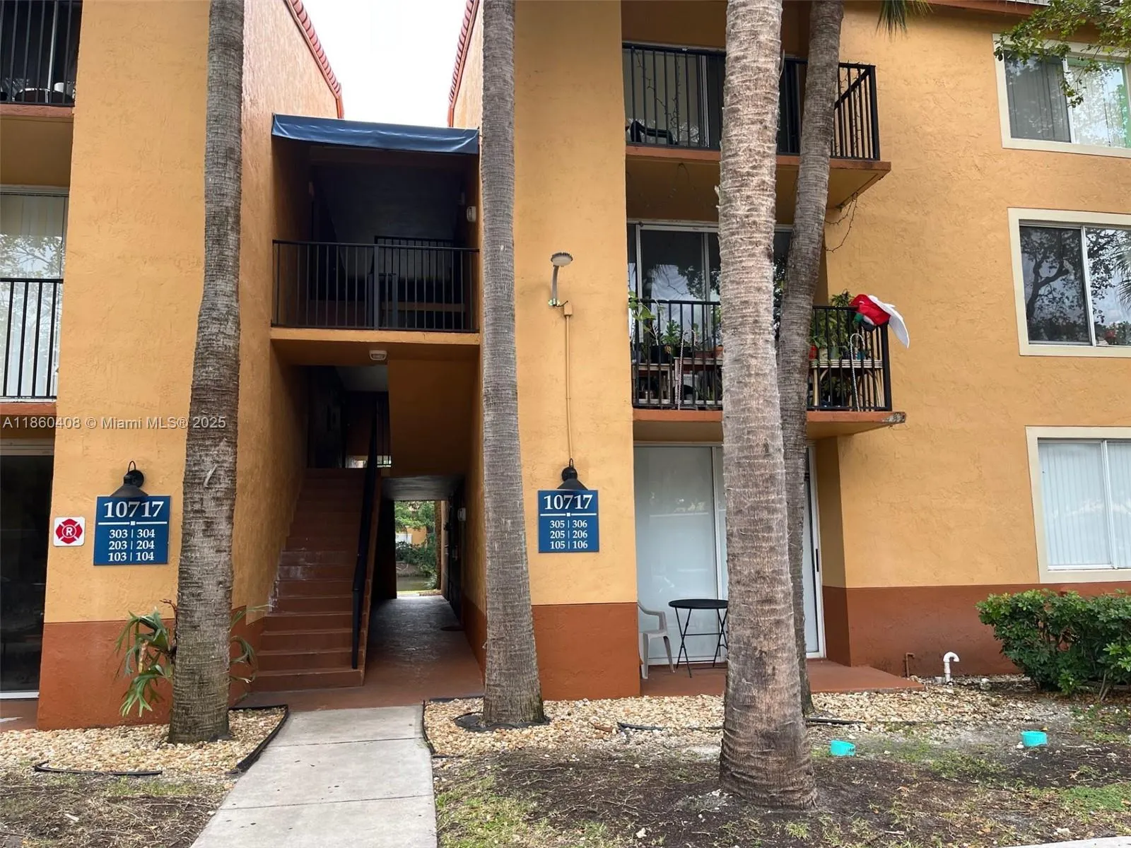 10717 Cleary Blvd, #206