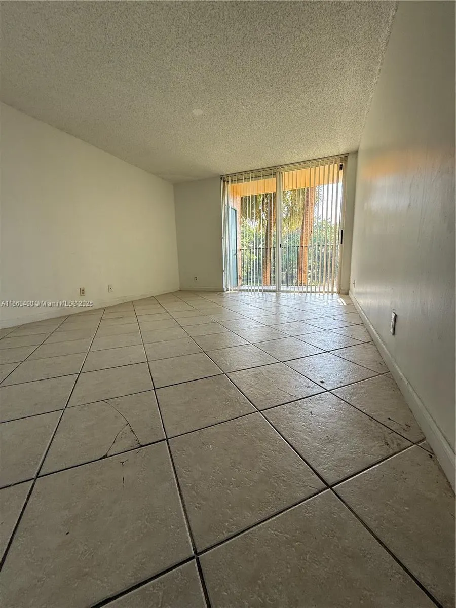 10717 Cleary Blvd, #206