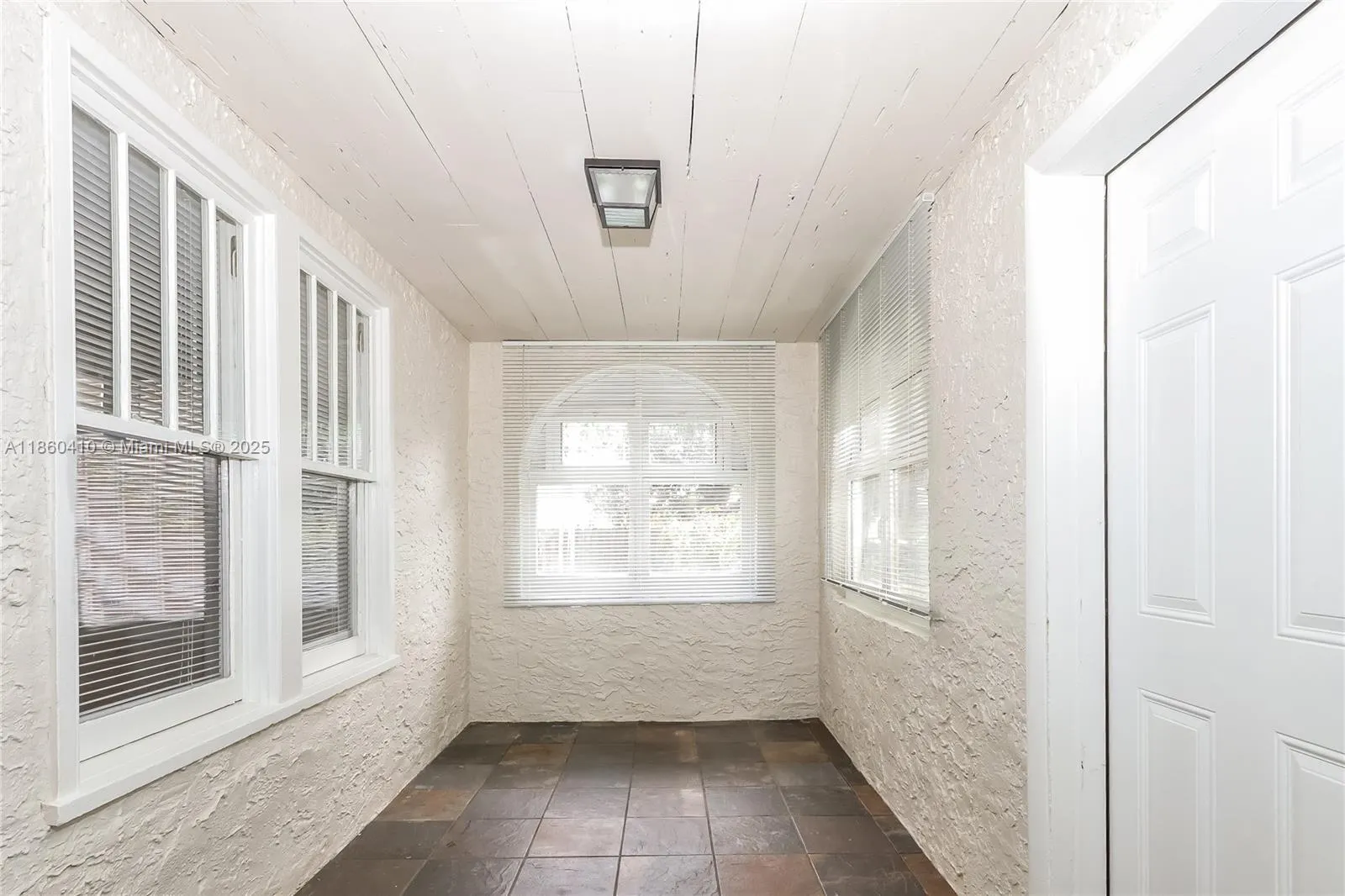 523 Plymouth Rd