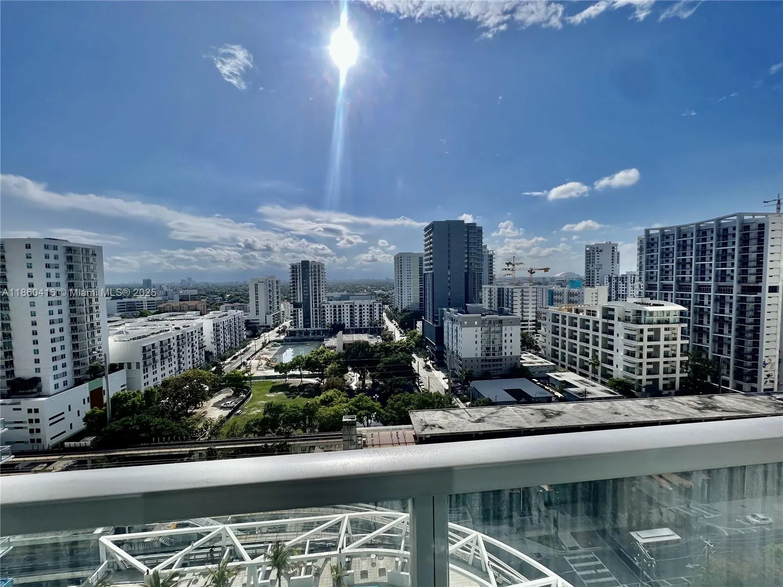 1111 SW 1st Ave, #1914
