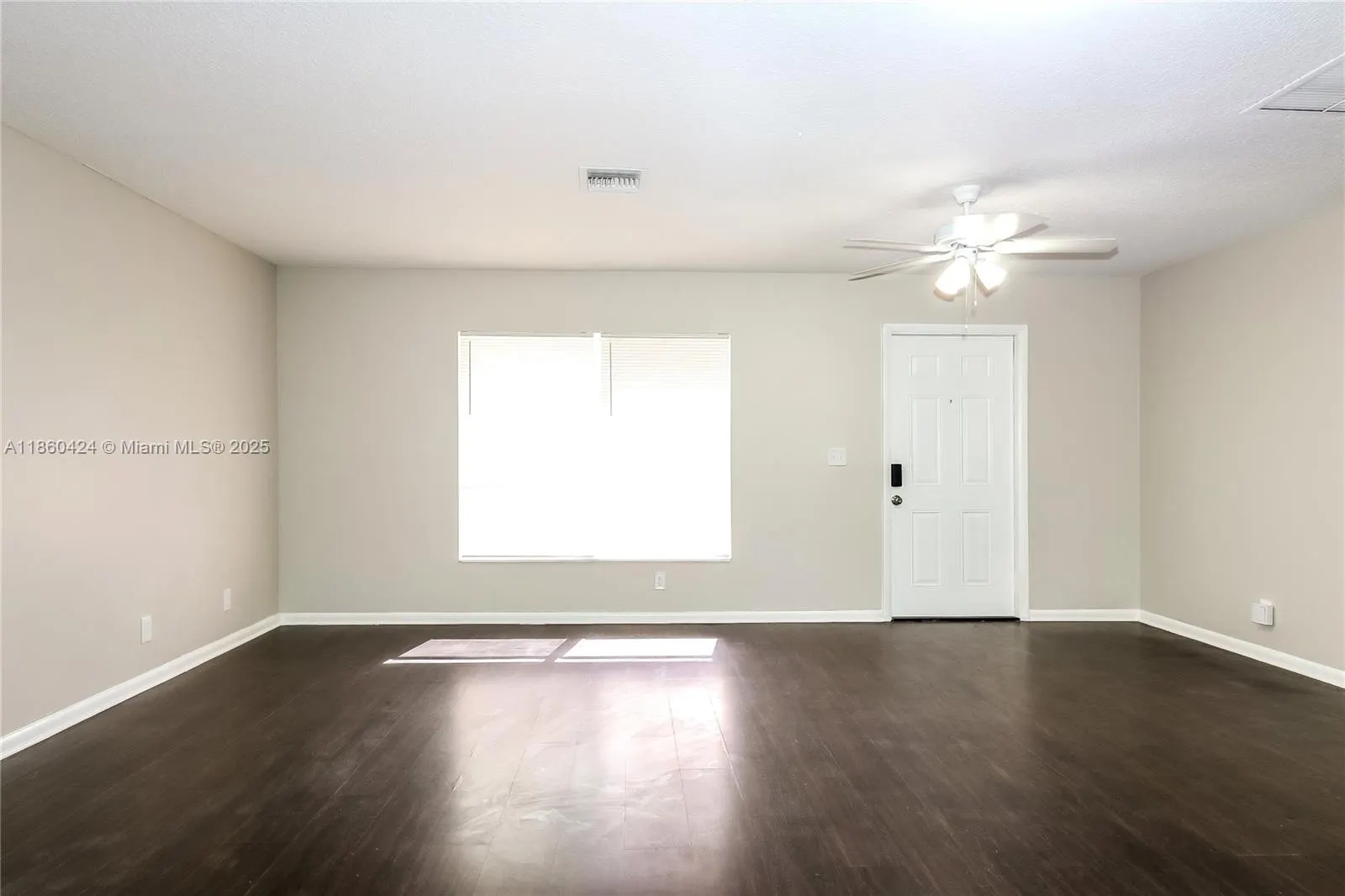 7109 Glenwood Dr