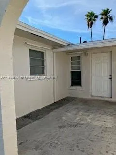 6181 SW 41st Ct, #1