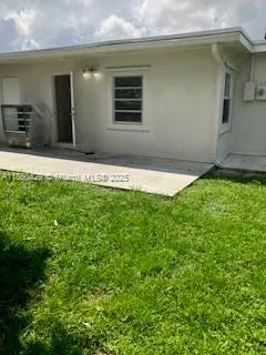 6181 SW 41st Ct, #1
