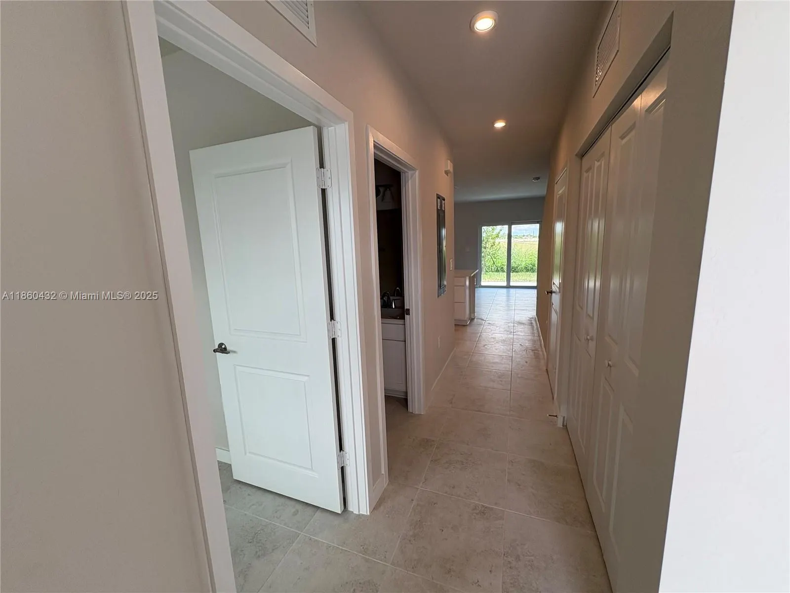 1014 NW 6th Terrace, #1014