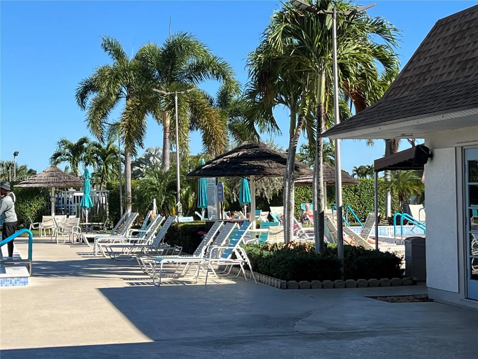 12020 Iguana Bay